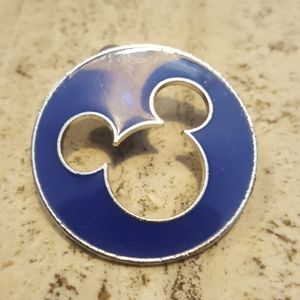4/$20 Mickey Mouse Head Icon Punch Out Disney Pin
